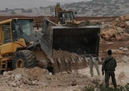 جرافات الاحتلال تدمر بنى تحتية في جنين