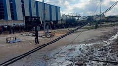 من منطقة دوار الكويت بمدينة غزة التي ينتظر فيها المواطنين دخول المساعدات في ظل استهداف قوات الاحتلال لهم.