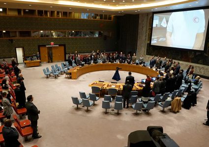 مجلس الأمن يشدد على الحاجة العاجلة لتوسيع تدفق المساعدات الإنسانية إلى غزة