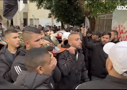 جماهير جنين تشيع جثامين الشهداء الذين ارتقوا بعملية الاغتيال داخل مشفى ابن سينا