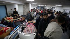 7000 نازح تحت الحصار داخل مستشفى الأمل في خان يونس