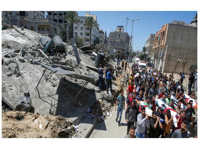 استشهاد 5 مواطنين بنيران الاحتلال في خان يونس