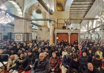13 ألف مواطن فقط يؤدون صلاة الجمعة في المسجد الأقصى بسبب إجراءات الاحتلال