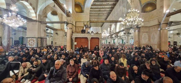 13 ألف مواطن فقط يؤدون صلاة الجمعة في المسجد الأقصى بسبب إجراءات الاحتلال