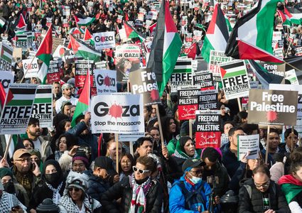 استطلاع: نصف الأميركيين يعتبرون أن اسرائيل "تجاوزت حدها" في حربها على غزة