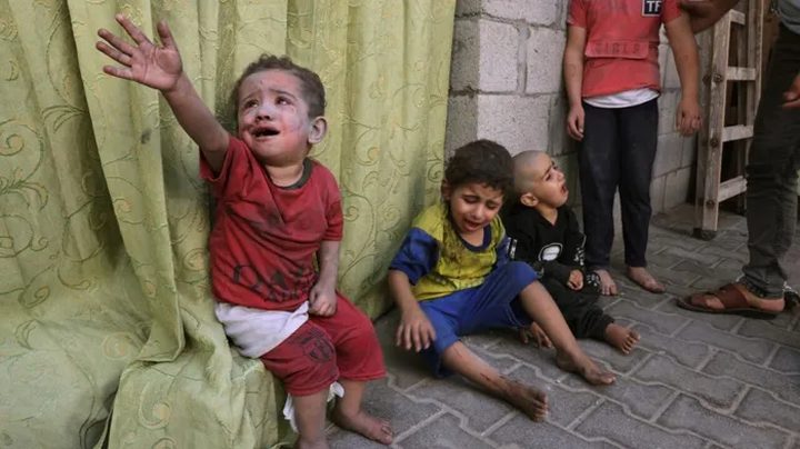 "اليونيسيف": نحو 17 ألف طفل في قطاع غزة انفصلوا عن ذويهم