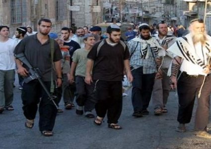 مستوطنون يعتدون على راهب ألماني في البلدة القديمة من القدس