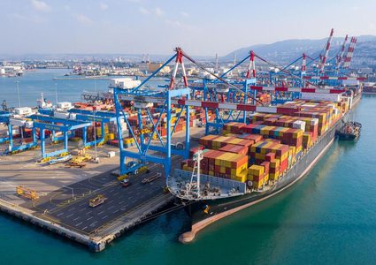 توقف الموانئ البحرية الإسرائيلية عن العمل نهائيا