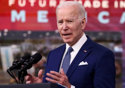 بايدن يحقق فوزاً في الانتخابات التمهيدية بساوث كارولاينا