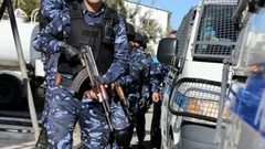 الشرطة: سطو مسلح على فرع أحد البنوك في بلدة نعلين