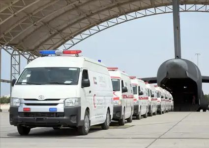 مساعدات قطرية إماراتية تصل العريش تمهيدا لإدخالها إلى غزة