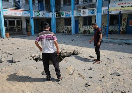 "التربية": 4895 طالبا استُشهدوا و400 مدرسة تعرضت للقصف والتخريب منذ بداية الحرب