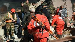 استشهاد عدد من السوريين وإصابة آخرين في عدوان إسرائيلي استهدف مدينة حمص وريفها