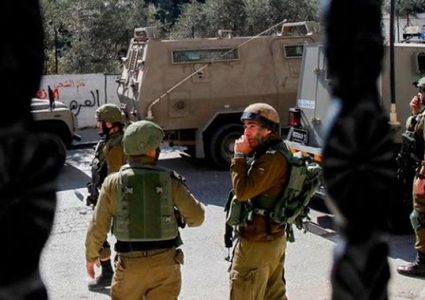 قوات الاحتلال تعتقل مواطنا من بيتا جنوب نابلس