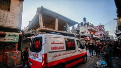 الهلال الأحمر: الاحتلال يعتقل عددا من طواقمنا في مستشفى الأمل بغزة