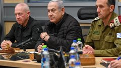 نتنياهو يوعز للجيش بتجهيز خطّة لإخلاء السكان من رفح وبدء عمليّة فيها