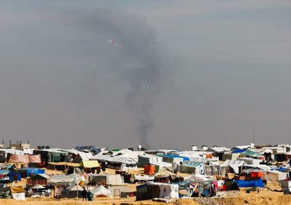 السعودية تحذر من التداعيات الخطيرة لاستهداف مدينة رفح