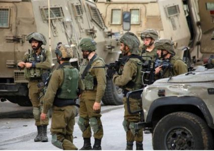 الاحتلال يعتقل أسيرا محررا من الخضر