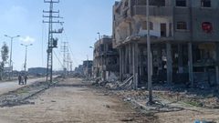 أثار الدمار التي خلفها الاحتلال في مناطق شارع صلاح الدين وشارع العشرين شرق مخيم النصيرات وسط قطاع غزة.