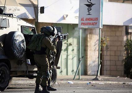 إصابة فتى بجروح خطيرة برصاص الاحتلال في عزون شرق قلقيلية