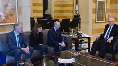 فرنسا تقترح خطة من ثلاث مراحل لتسوية سياسية مع حزب الله