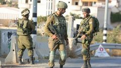 الاحتلال يغلق طريق واد اللبان شرق بيت لحم
