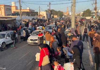 قيادي في حركة "حماس" يتحدث عن "تعليق محتمل" للمفاوضات