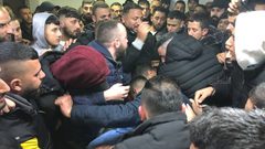 بالصور: جانب من وداع الشهيد أنس دويكات الذي ارتقى برصاص الاحتلال  شرق نابلس