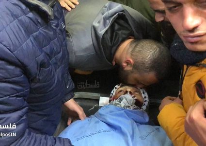 بالصور: جانب من وداع الشهيد أنس دويكات الذي ارتقى برصاص الاحتلال  شرق نابلس