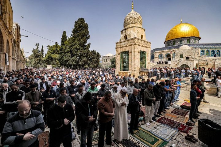 نتنياهو يقرر تقييد دخول فلسطينيي الـ48 للمسجد الأقصى في رمضان