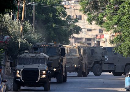 الاحتلال يقتحم مدينة طولكرم ومخيمها