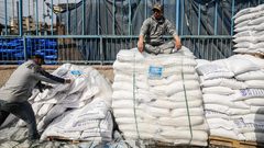 الأونروا: إذا لم تحل أزمة الوكالة سنضطر لوقف عملياتنا بداية أبريل