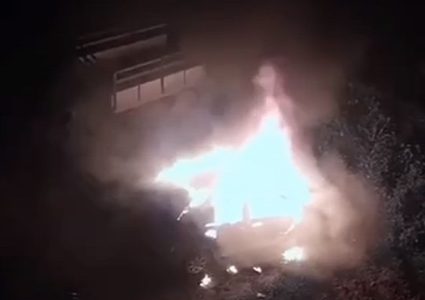 (محدث) إصابات وإحراق ممتلكات في هجوم للمستوطنين على برقة بنابلس