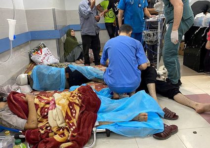 عشرات المرضى يواجهون مصيرا مجهولا بمستشفى ناصر في غزة