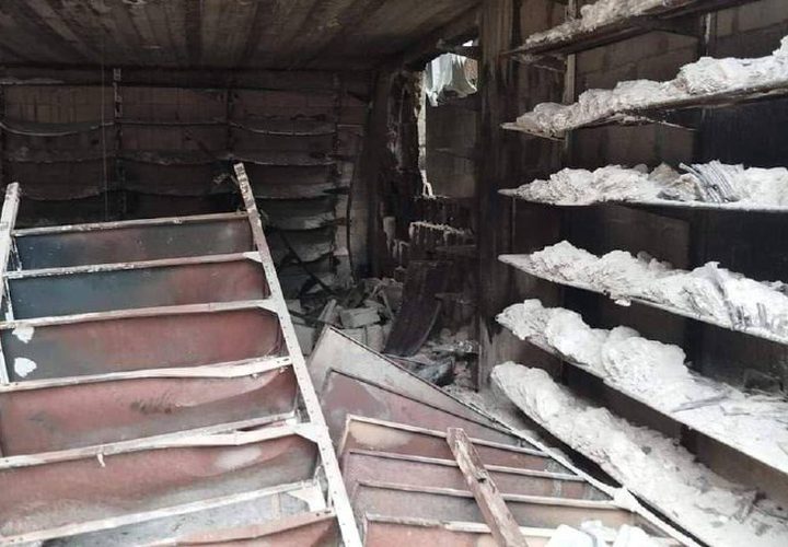 تدمير دار نشر ومكتبة في حي الشيخ رضوان في قطاع غزة جراء القصف المتواصل على غزة