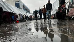 في غزة.. قصص دامية من الصمود والموت