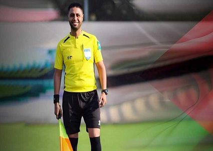 استشهاد الحكم الفلسطيني الدولي خطاب وأفراد عائلته في قصف منزله بغزة