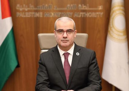 رئيس سُلطة النقد: القطاع المصرفي الفلسطيني قادر على تجاوز الأزمة الحالية