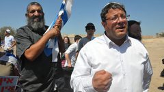 بن غفير: سنوزع مزيدا من الأسلحة على المستوطنين