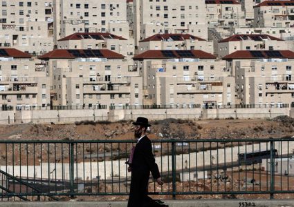 أكسيوس: إلغاء مبدأ بومبيو رد أميركي على توسيع المستوطنات بالضفة