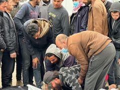 وداع عشرات الشهداء في مجازر الاحتلال ضد العائلات في قطاع غزة