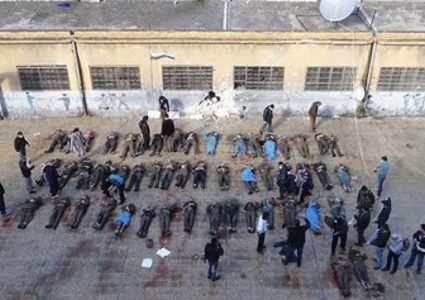 لاجئون فلسطينيون يطالبون بالكشف عن مصير ذويهم في السجون السورية