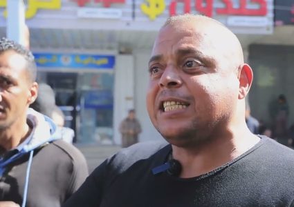 نازحون وسكان في رفح يشتكون قفزات لا تتوقف في أسعار السلع