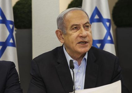 مسؤولون اسرائيليون: نتنياهو بدأ بوضع شروط لنسف صفقة التبادل