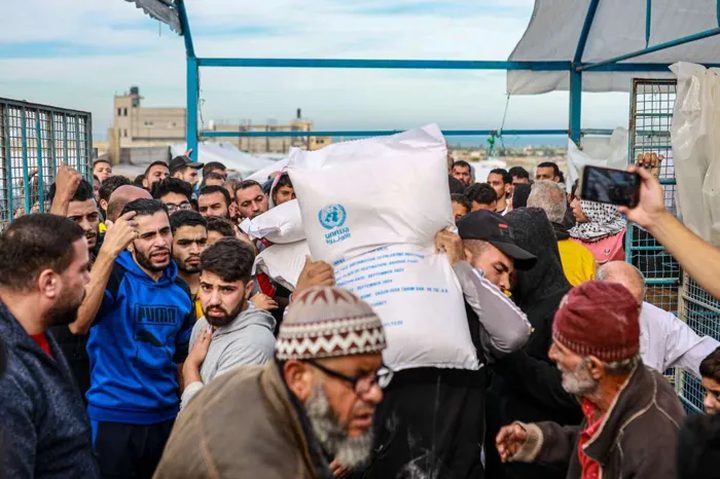 الأونروا: دعواتنا لإرسال مساعدات إنسانية غذائية إلى شمال قطاع غزة قوبلت بالرفض