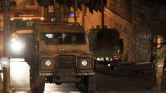 الاحتلال يعتقل مواطنا ويحطم مركبتين ودراجة نارية في سبسطية