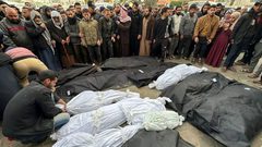 شهداء وإصابات في قصف للاحتلال على أحياء مدينة غزة وخان يونس