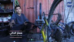 الإقبال على شراء الدراجات الهوائية في قطاع غزة ينتعش بسبب الحرب ولكن!