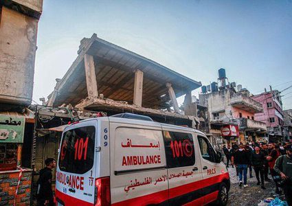 "الهلال الأحمر" يعلق تنسيق المهمات الطبية في قطاع غزة لمدة 48 ساعة