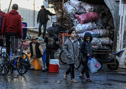 مسؤول الصحة العامة في غزة: تسجيل أكثر من 700 ألف إصابة بأمراض معدية في القطاع